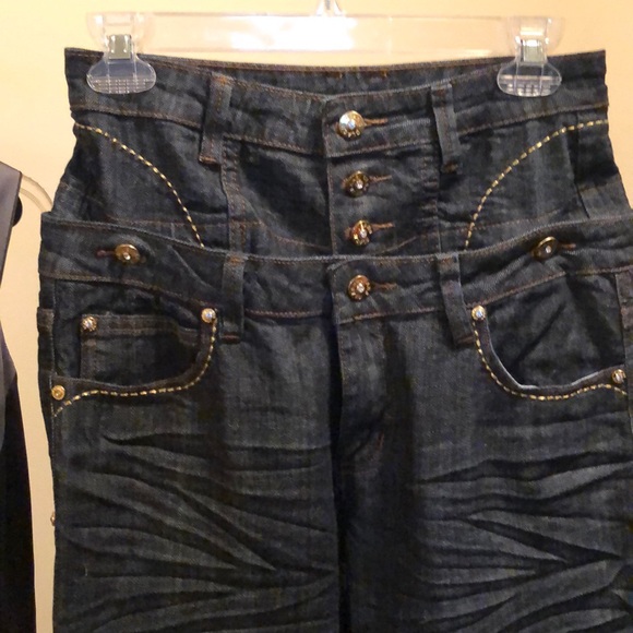 Gold detailed women’s high/low waisted jeans - Picture 1 of 7